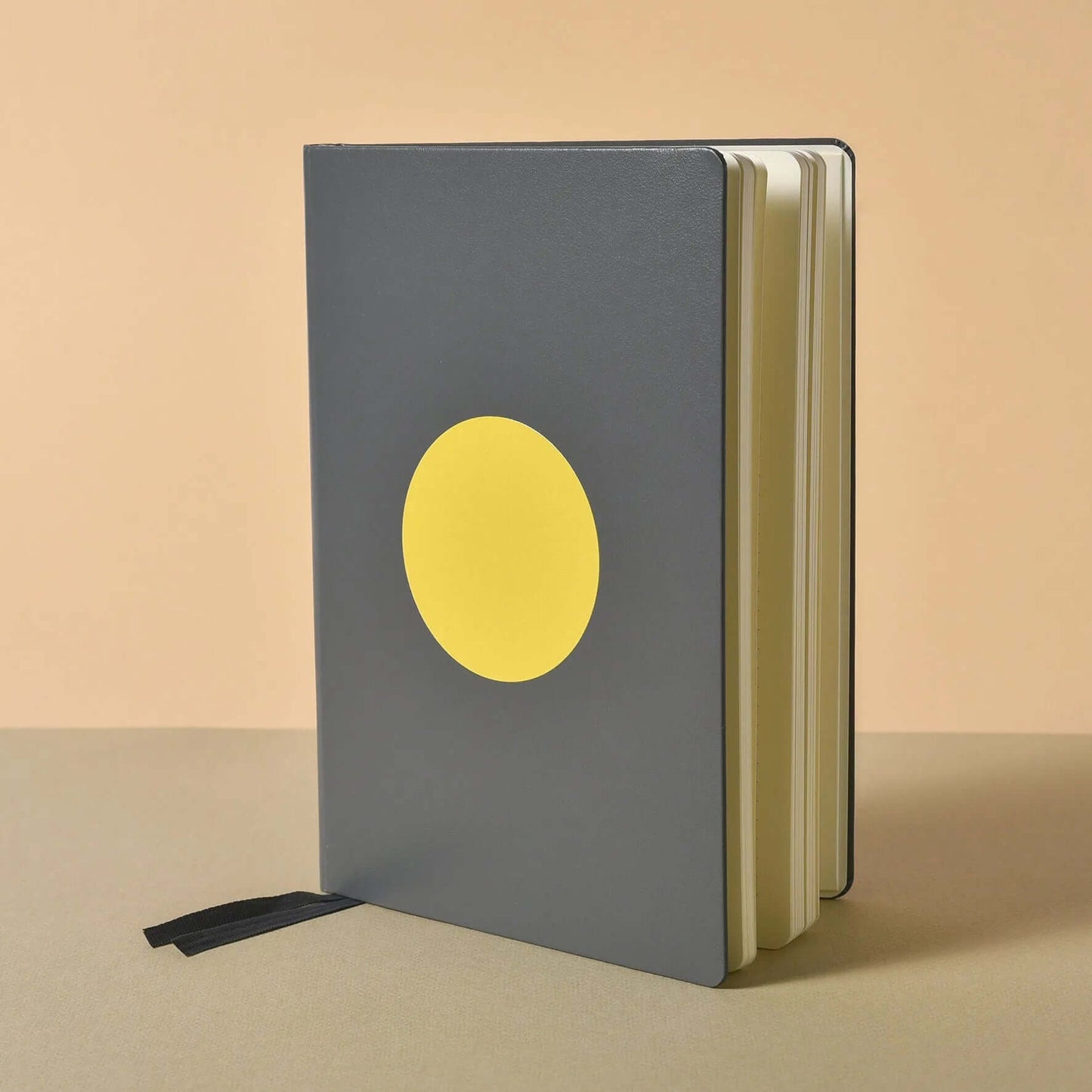 grey notebook yellow dot ТЕФТЕР ЖЪЛТА ТОЧКА MyPlanToBe