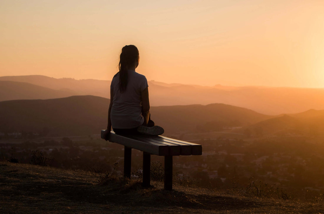 ЗВУКЪТ НА ТИШИНАТА И МЪЛЧАНИЕТО КАТО ЛЕЧЕНИЕ