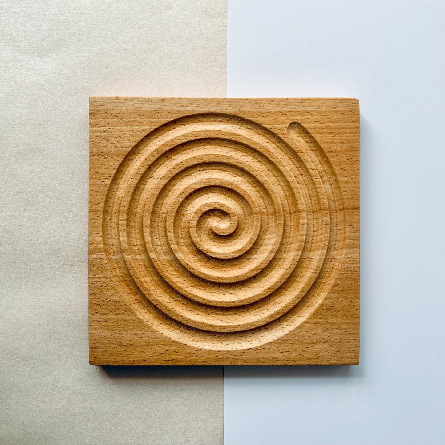 LUMA / дървен лабиринт за дихателна практика