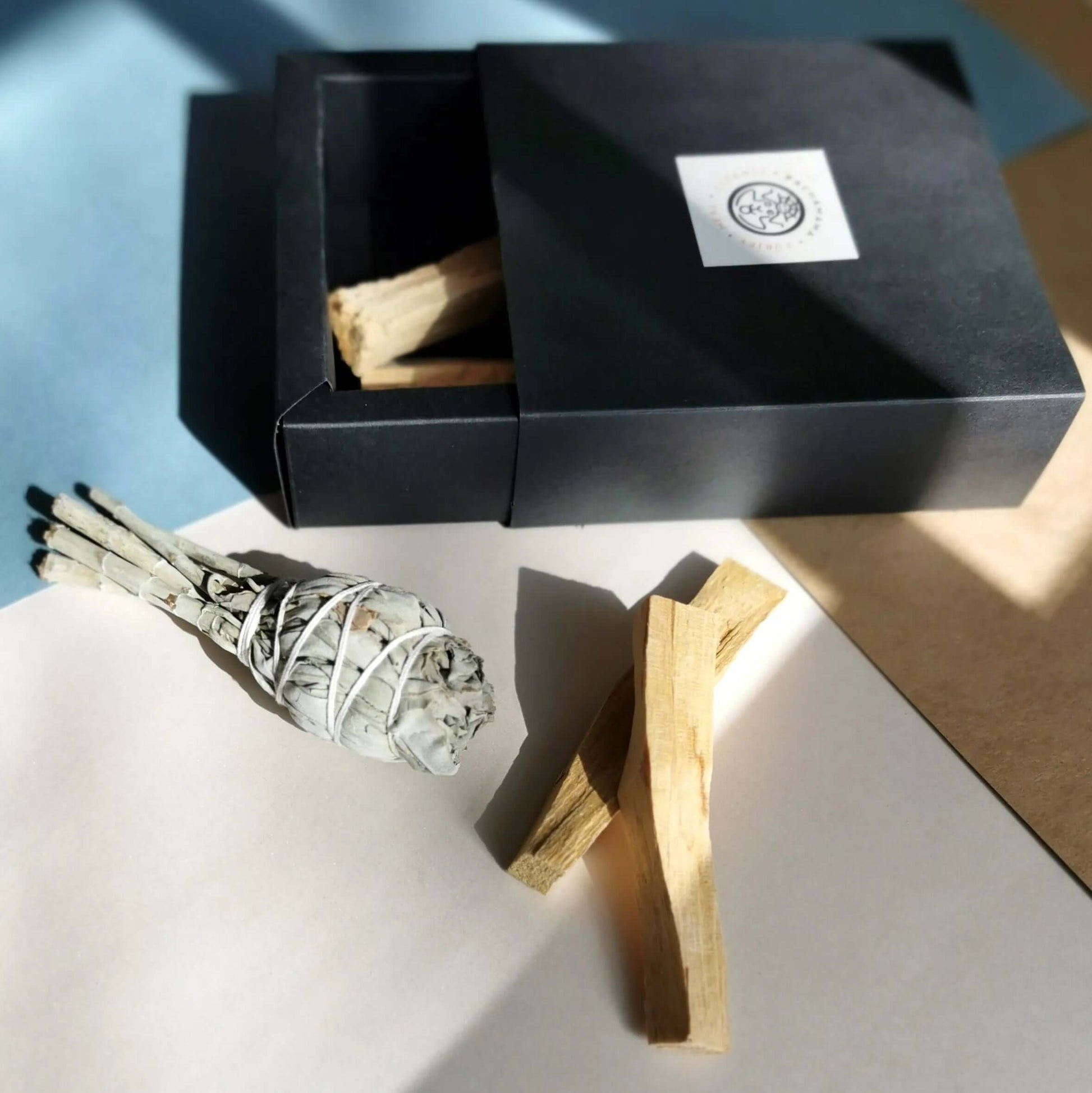 sage palo santo / БЯЛА САЛВИЯ и ПАЛО САНТО в подаръчна кутия Pachamama MyPlanToBe